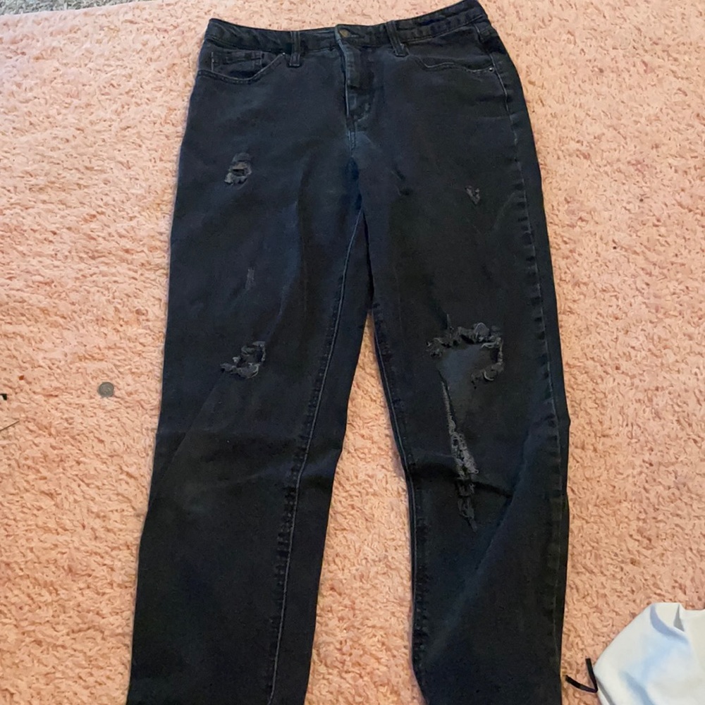 Black Ripped Jeans